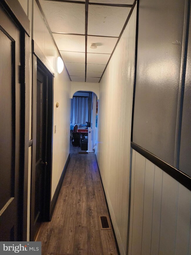 902 Ohio Ave, Ewing, NJ 08638 - photo 6