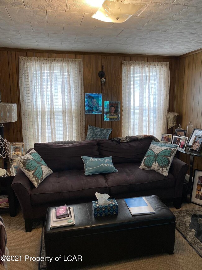 137 Hill St, Wilkes-Barre, PA 18702 - photo 6