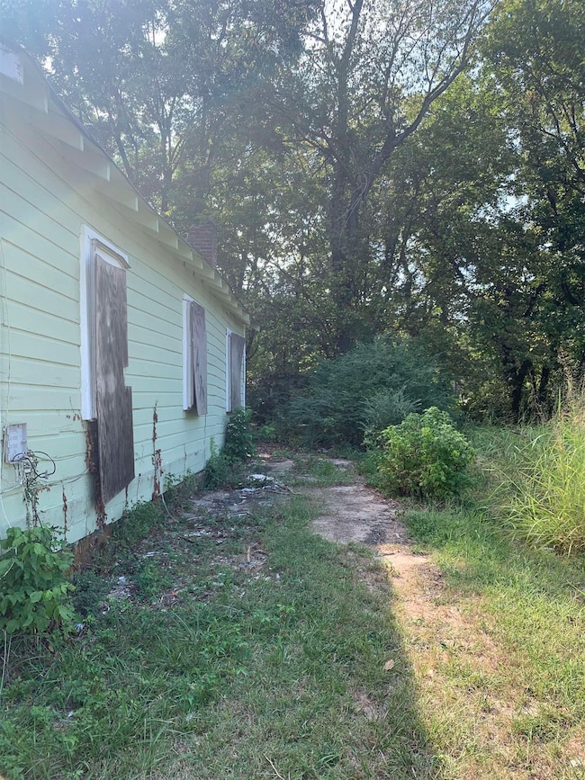 3043 Sax Rd, Memphis, TN 38109 - photo 3