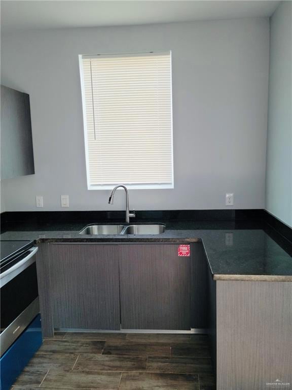 1308 Quitaca Dr unit 2, Edinburg, TX 78541 - photo 6