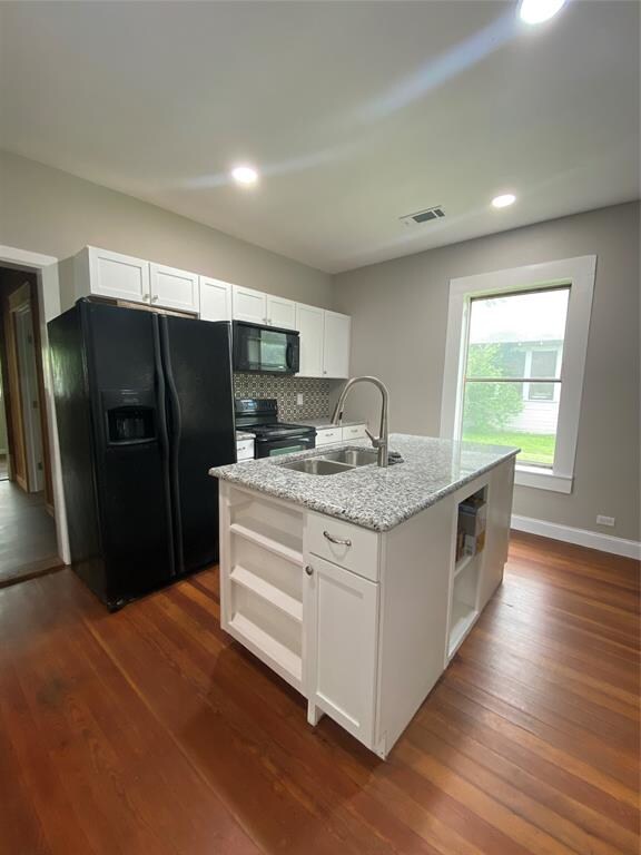 107 W Willingham St, Cleburne, TX 76033 - photo 7