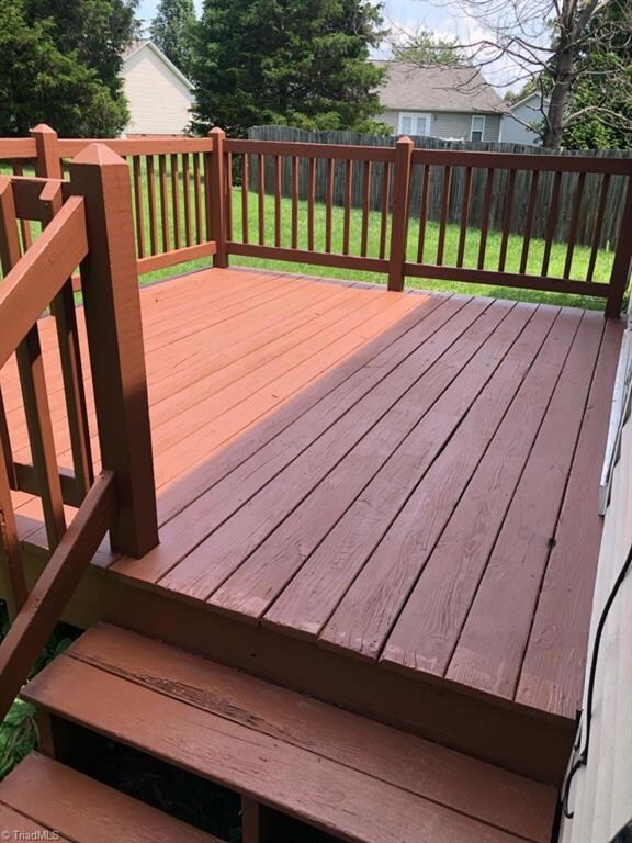 1503 Southtree Ln, High Point, NC 27263 - photo 2