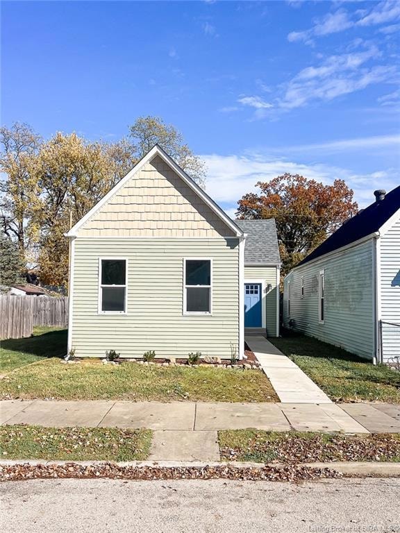 220 W 8th St, New Albany, IN 47150 - photo 2