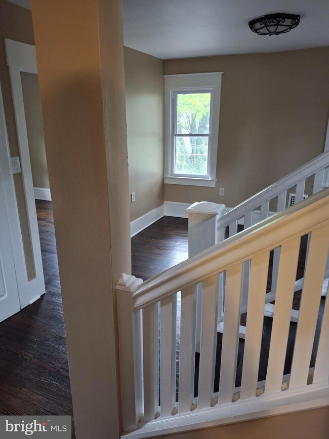 4 Pacific Ave, Collingswood, NJ 08108 - photo 7