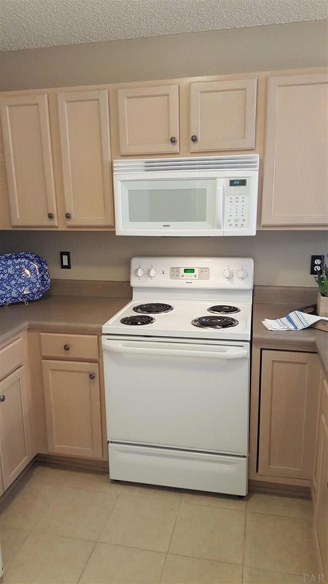 2510 Trailwood Dr, Cantonment, FL 32533 - photo 6