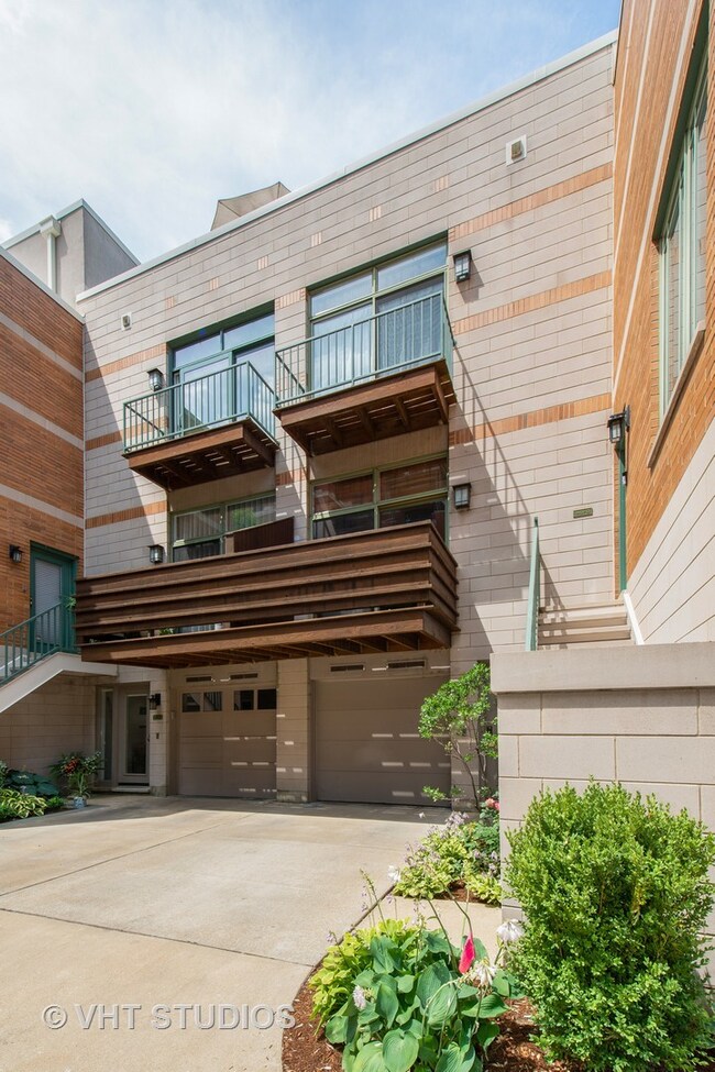This is the main entrance to the Town home showing