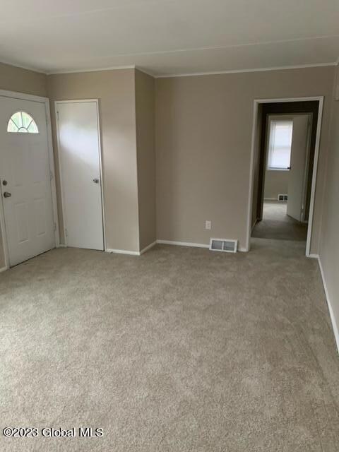 27 Vics Ct, Albany, NY 12205 - photo 7