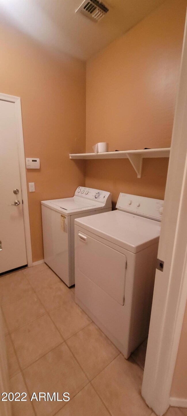 b7d2aebf7e924216910f56b201d186aa