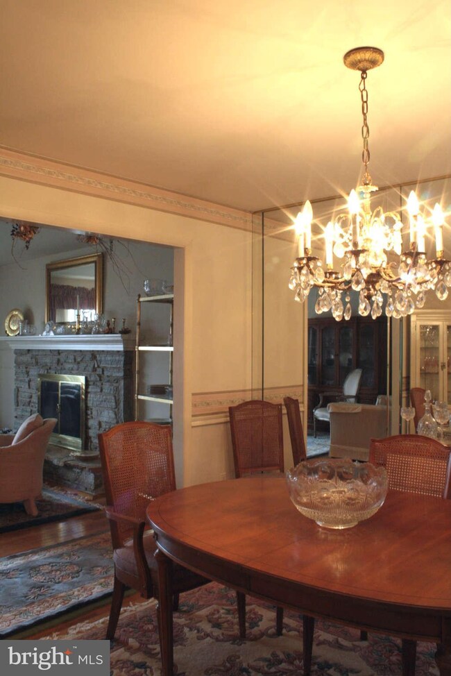 212 E Timonium Rd, Lutherville Timonium, MD 21093 - photo 5