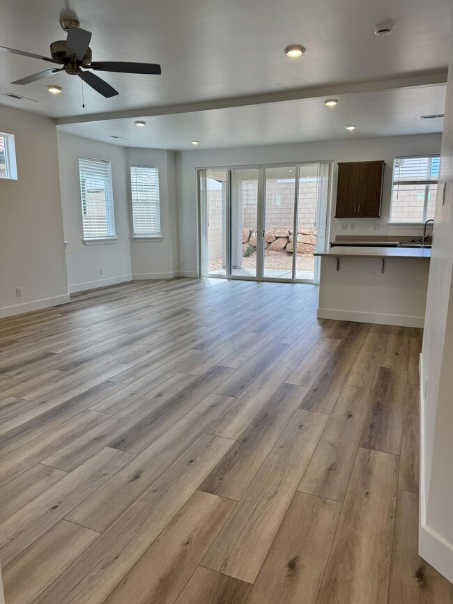 493 W Avery, Saint George, UT 84790 - photo 6