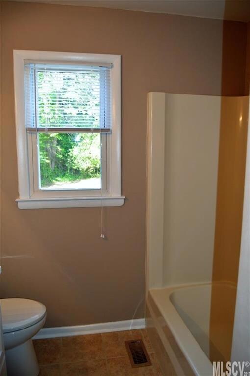 5144 Tobin Ct, Conover, NC 28613 - photo 7