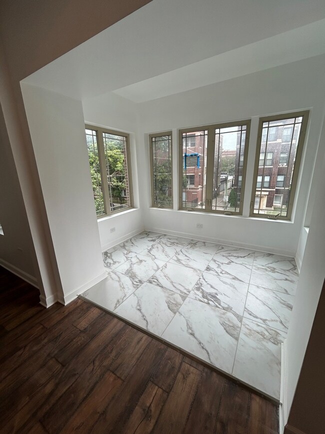 6016 S Saint Lawrence Ave unit 1, Chicago, IL 60637 - photo 6