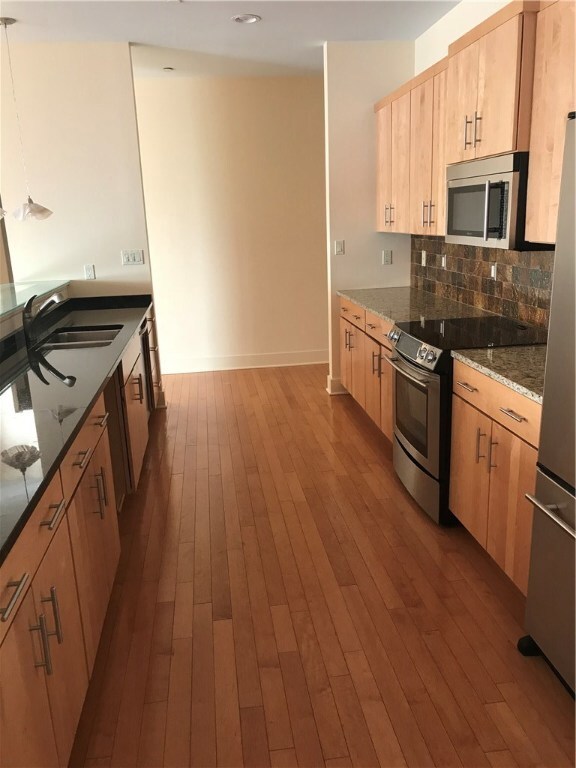 5859 Beacon St unit 201, Pittsburgh, PA 15217 - photo 4