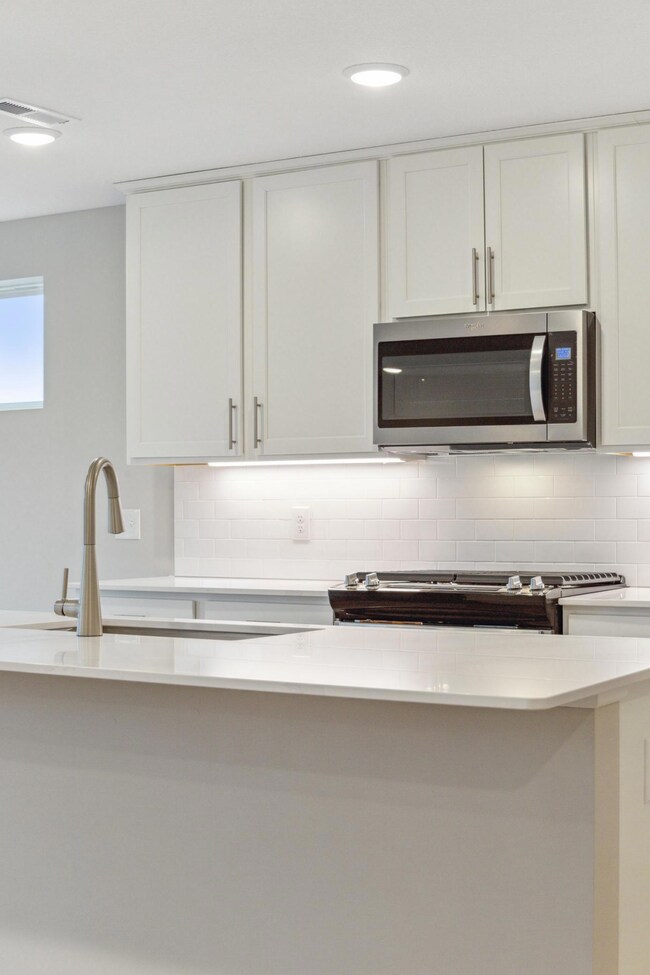 6260 63rd St S_008.jpg