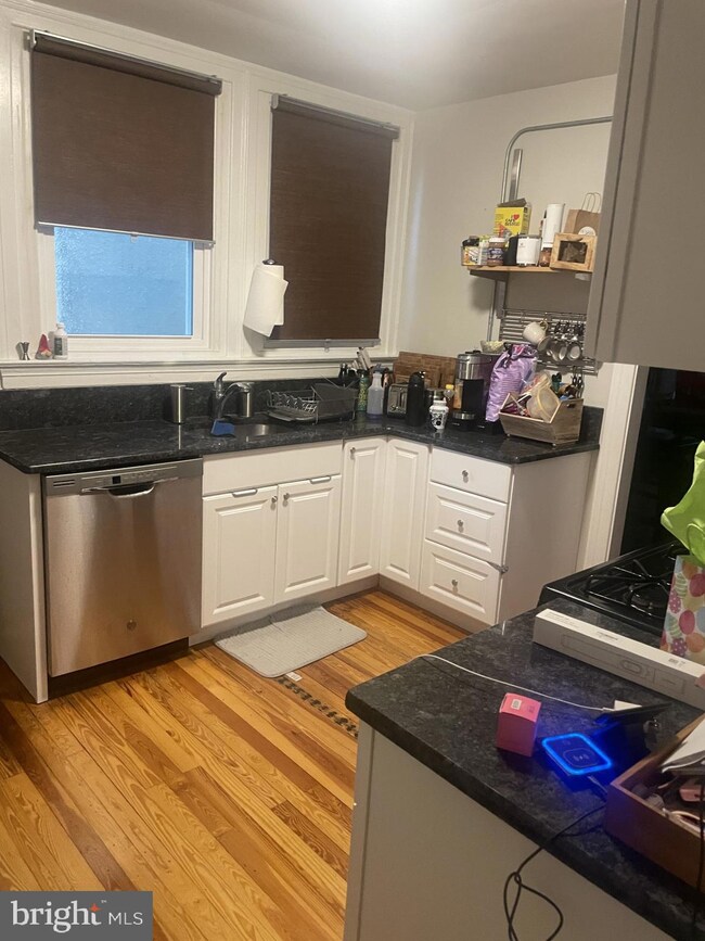 127 E State St unit 2, Kennett Square, PA 19348 - photo 6