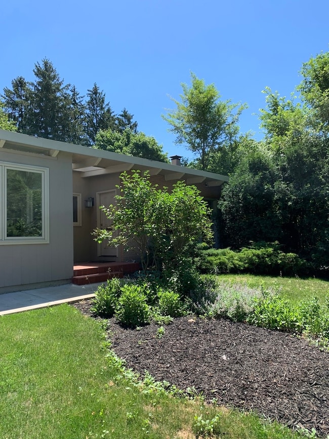 743 Dundee Ave, Barrington, IL 60010 - photo 4