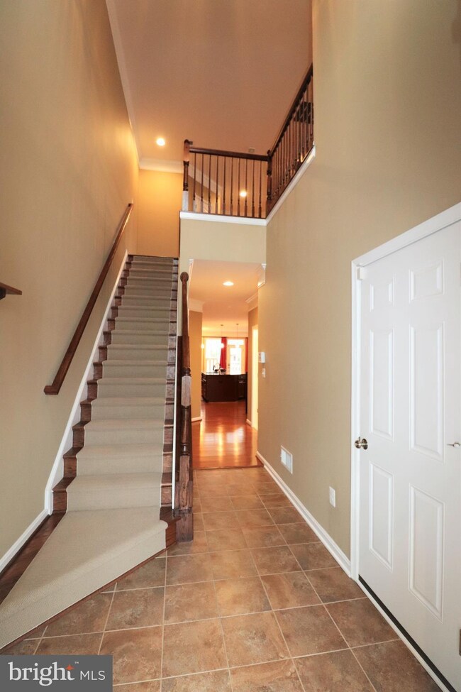 41821 Apatite Square, Aldie, VA 20105 - photo 6