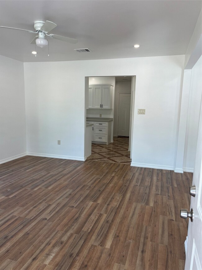 1820 Eubanks St, Houston, TX 77093 - photo 3