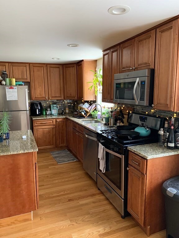 4 Lemon Street Ct unit 2, Salem, MA 01970 - photo 4