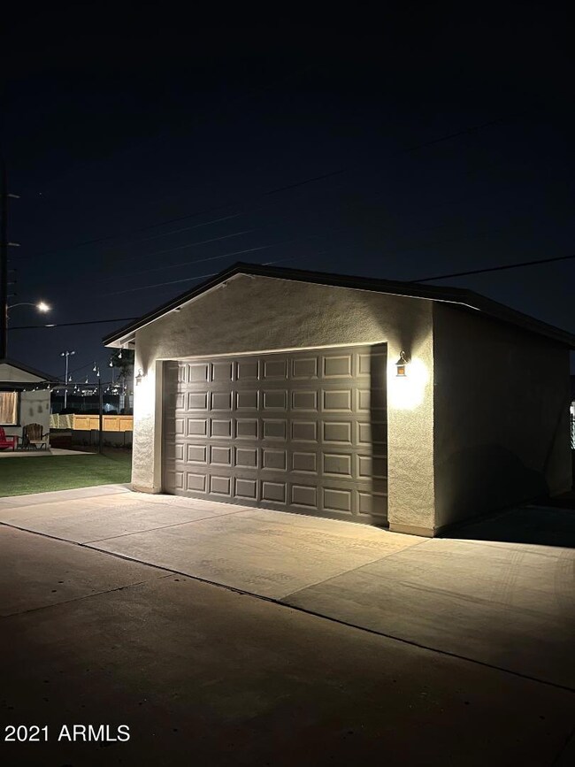 1131 E Virginia Ave, Phoenix, AZ 85006 - photo 6