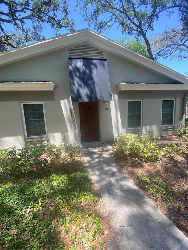 6214 Dewdrop Way unit 621, Temple Terrace, FL 33617 - photo 2