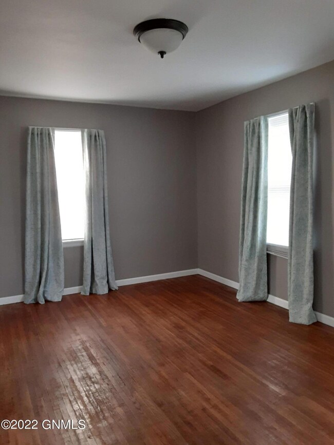 219 4th Ave W, Turtle Lake, ND 58575 - photo 7