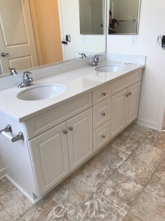 Example of the bathroom double sink.