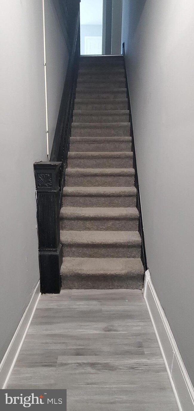 27 E Glenside Ave unit 2, Glenside, PA 19038 - photo 3