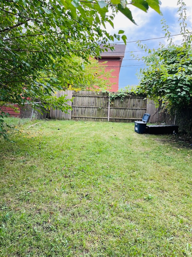 15 E 126th St, Chicago, IL 60628 - photo 5