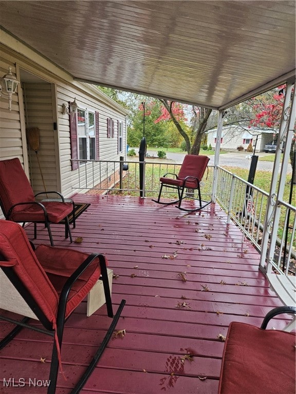 208 F St SW, Navarre, OH 44662 - photo 4