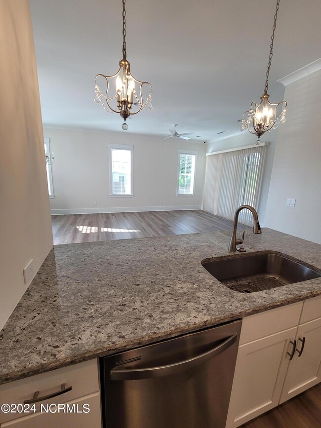 4446 Bannock Cir, Wilmington, NC 28409 - photo 5