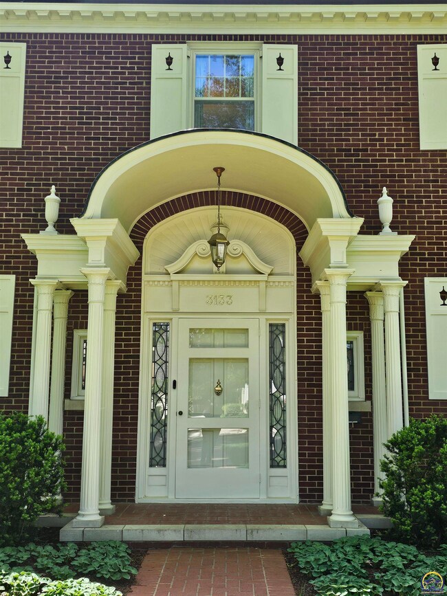 3133 SW 15th St, Topeka, KS 66604 - photo 3