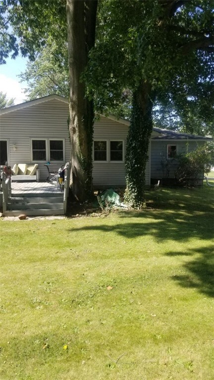 3027 Loveland Ave, Erie, PA 16506 - photo 3