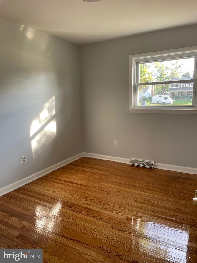 824 W Somerdale Rd, Somerdale, NJ 08083 - photo 7