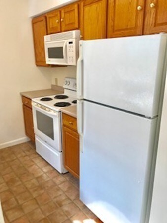 33 Enterprise St unit 2C, Duxbury, MA 02332 - photo 3