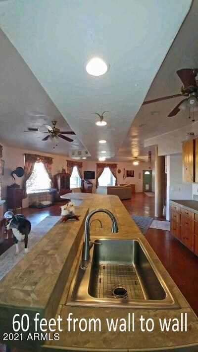 kitchen counter colt