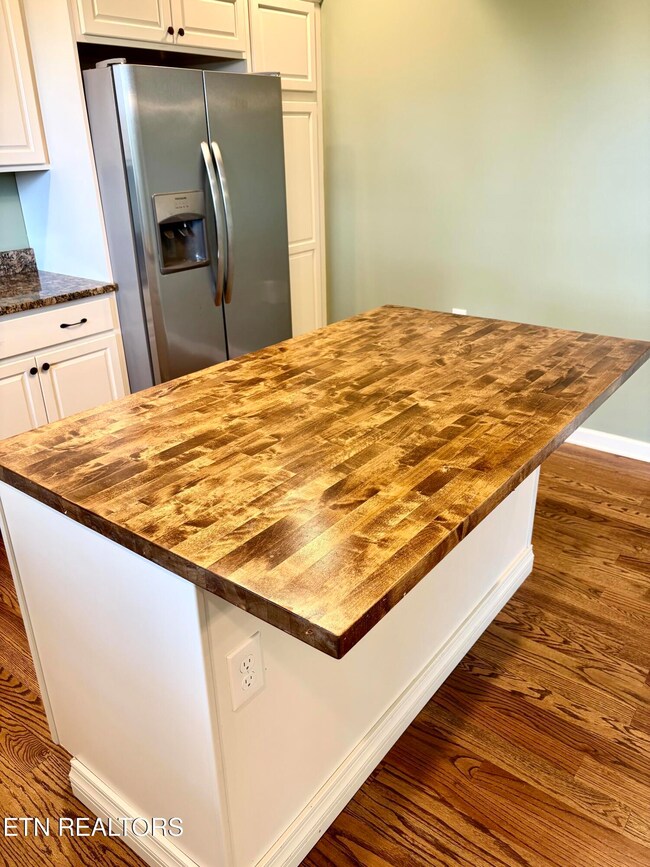 6734 Boruff Rd, Corryton, TN 37721 - photo 5