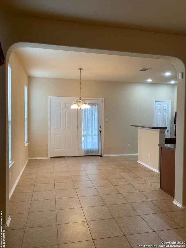 8110 Royal Field, San Antonio, TX 78255 - photo 5