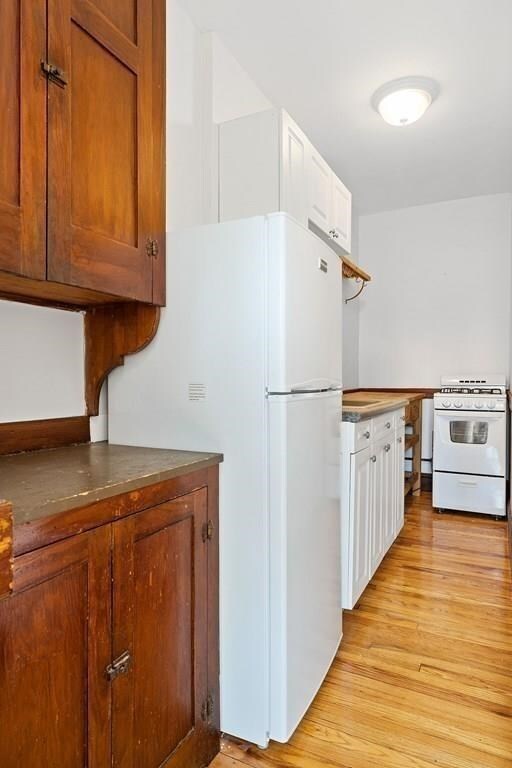 5 Haskell St unit 31, Cambridge, MA 02140 - photo 6
