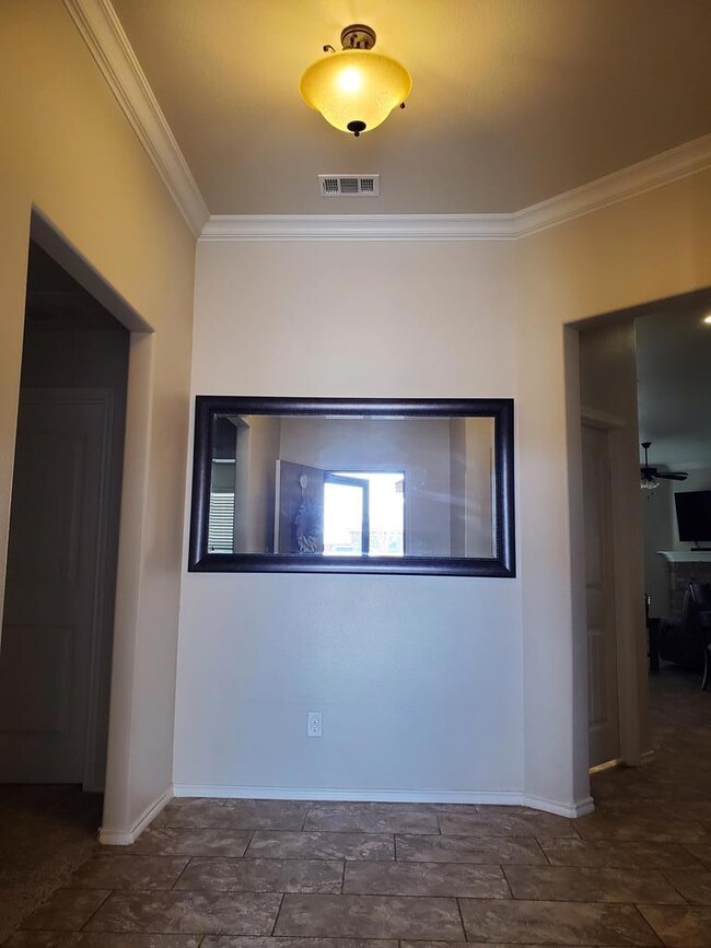 9421 Sagebrush Ave, Odessa, TX 79765 - photo 2