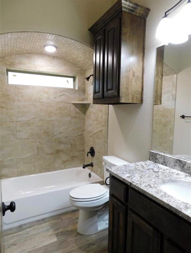 3210 Windcrest Dr, Granbury, TX 76049 - photo 7