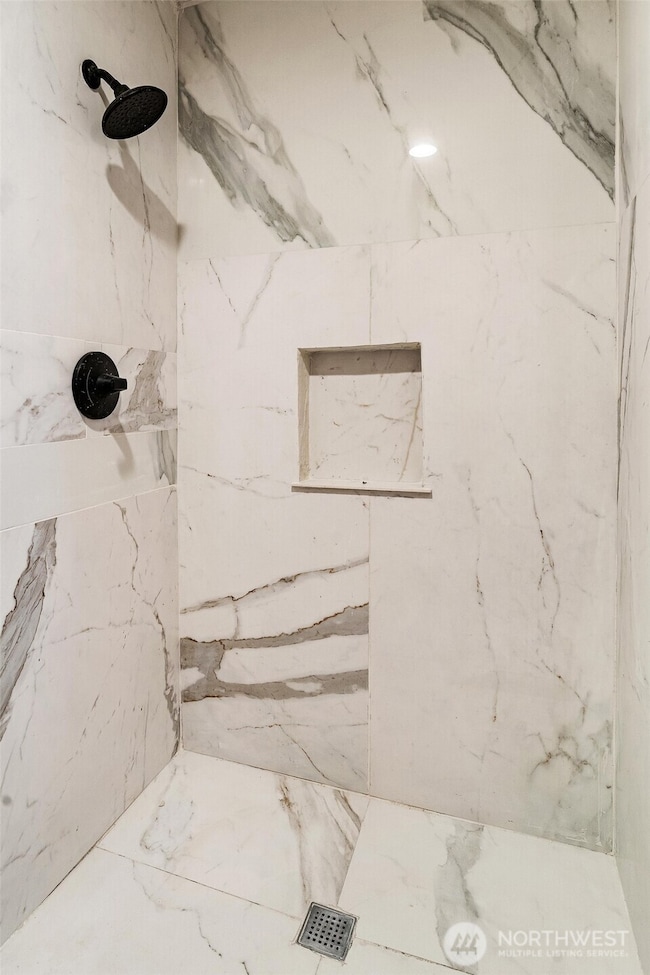 16915 NE 98th Ct, Redmond, WA 98052 - photo 7