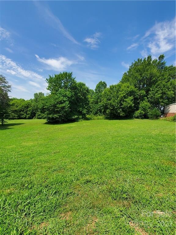 114 Hannah Sue Ct unit 5, Harmony, NC 28634 - photo 7