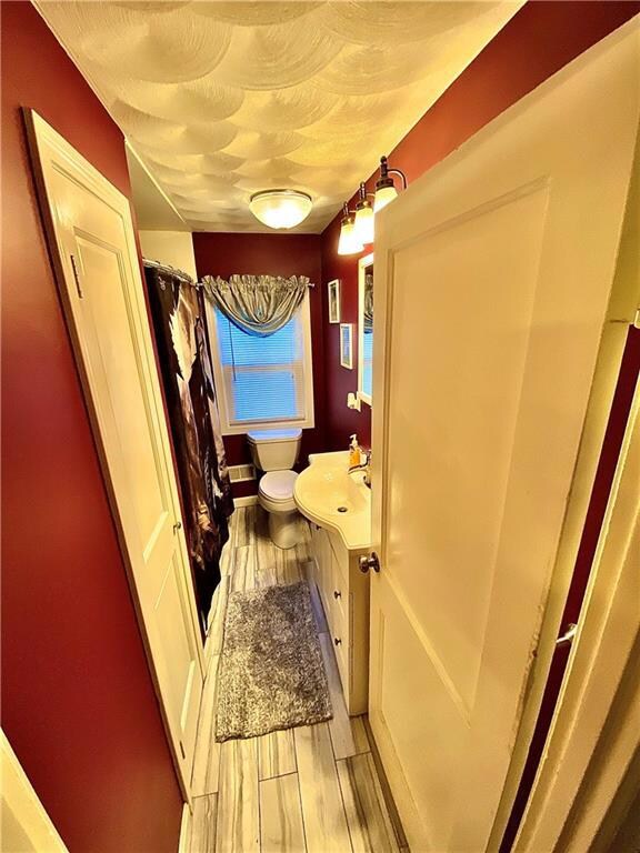 128 Bucklin St, Pawtucket, RI 02861 - photo 7