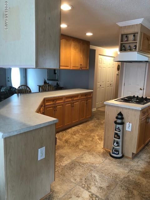 969 Waterview Ln SW, Calabash, NC 28467 - photo 6