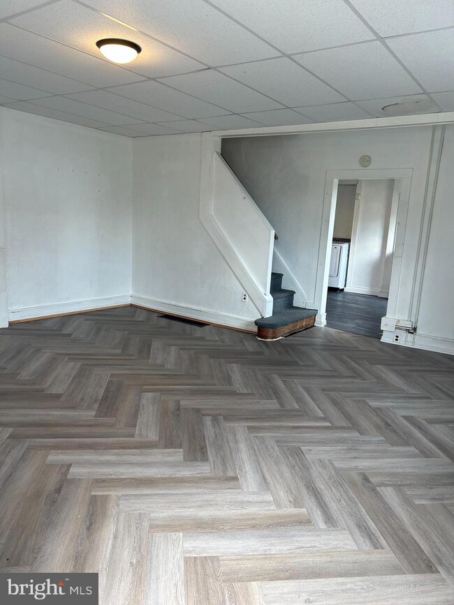 10 W Broad St, Millville, NJ 08332 - photo 3