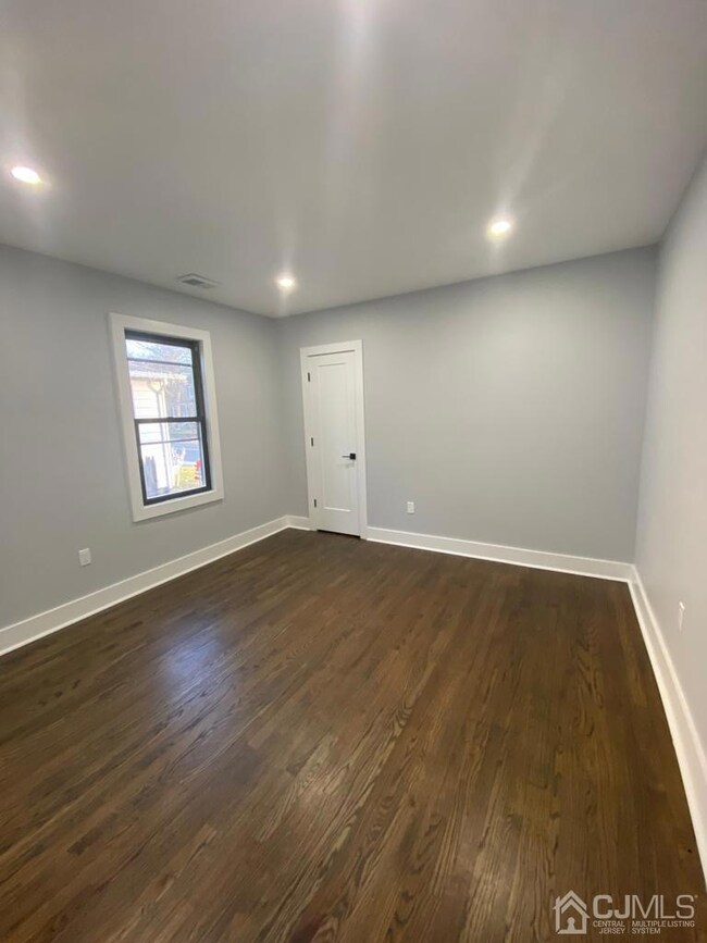 1260 S 9th St, South Plainfield, NJ 07080 - photo 6