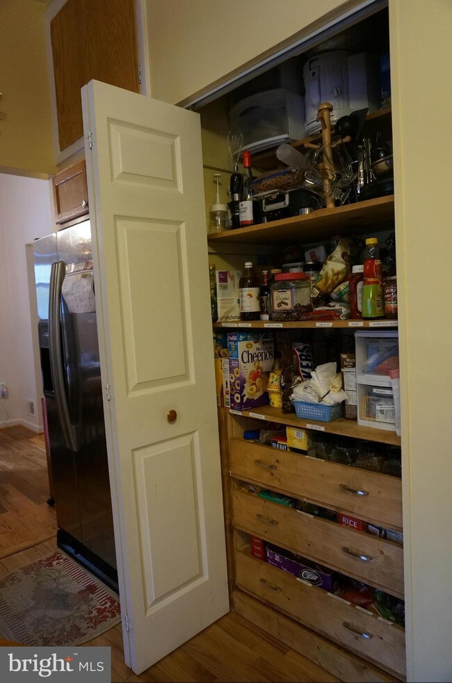 12019 Fairway Ct, Glenn Dale, MD 20769 - photo 7