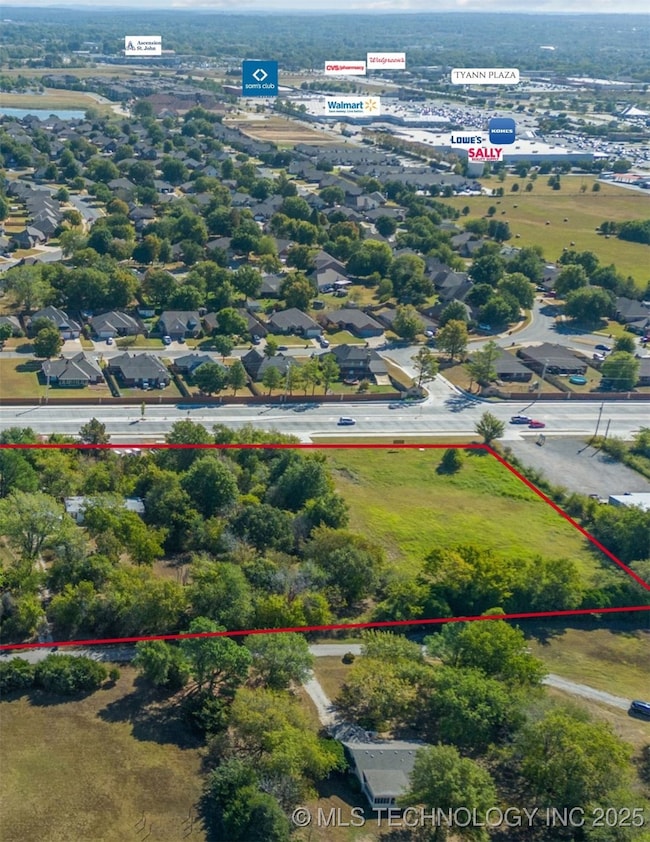 10010 N Garnett Rd, Owasso, OK 74055 - photo 7