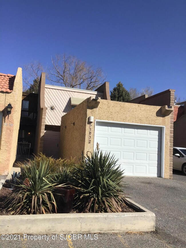 5B0880CB-5145-473A-AFC2-65BA2D63371A